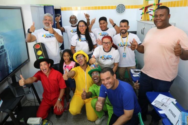 SMTT facilita acesso a carteirinhas de Passe Livre, estacionamento e outros serviços no Tamo Junto Aracaju