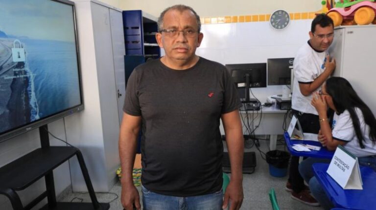 SMTT facilita acesso a carteirinhas de Passe Livre, estacionamento e outros serviços no Tamo Junto Aracaju