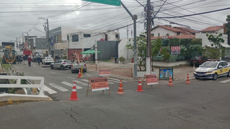 SMTT organiza bloqueios temporários na avenida Anísio Azevedo para realização de obra da Iguá