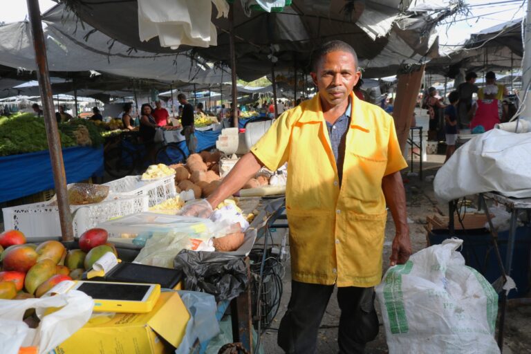 População aprova ação educativa da SMTT para conscientização no trânsito durante o Carnaval