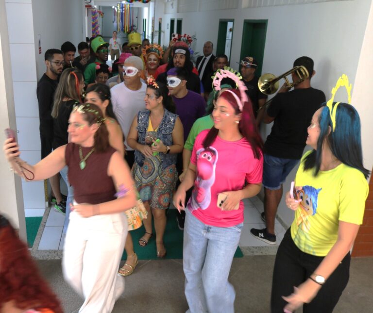 Bloco da SMTT leva alegria e integração aos servidores em manhã de confraternização