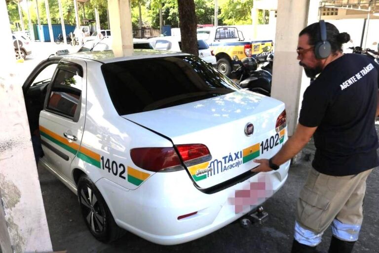 SMTT realiza 200 vistorias em táxis e transportes escolares no mês de janeiro