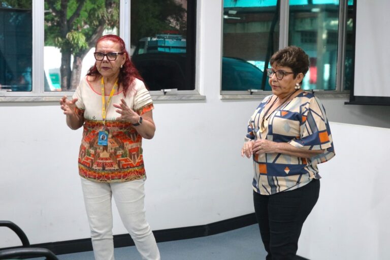 SMTT capacita servidores com treinamento em atendimento ao público