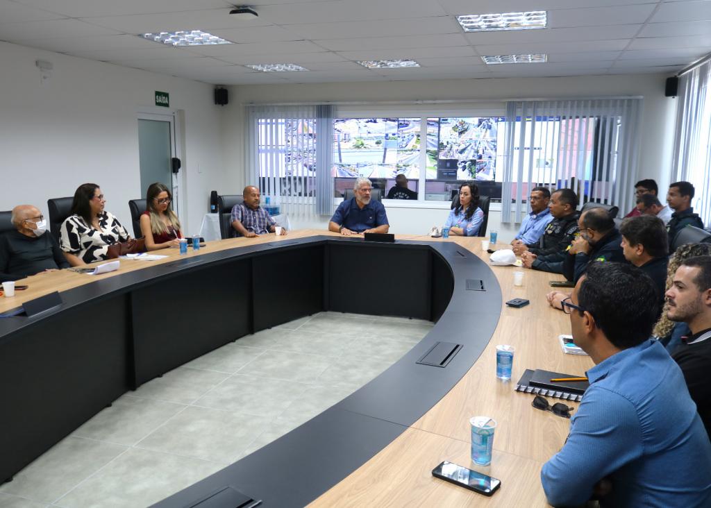 Prefeitura reúne órgãos de trânsito e segurança para debater redução de sinistros com motociclistas - SMTT Aracaju