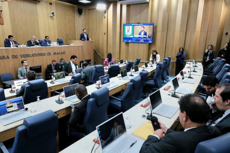 Aracaju avança na regulamentação de mototáxi e transporte por aplicativos