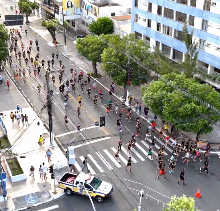 SMTT organiza trânsito durante a Corrida da Cidade e garante segurança viária