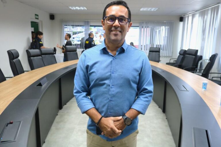 Prefeitura reúne órgãos de trânsito e segurança para debater redução de sinistros com motociclistas