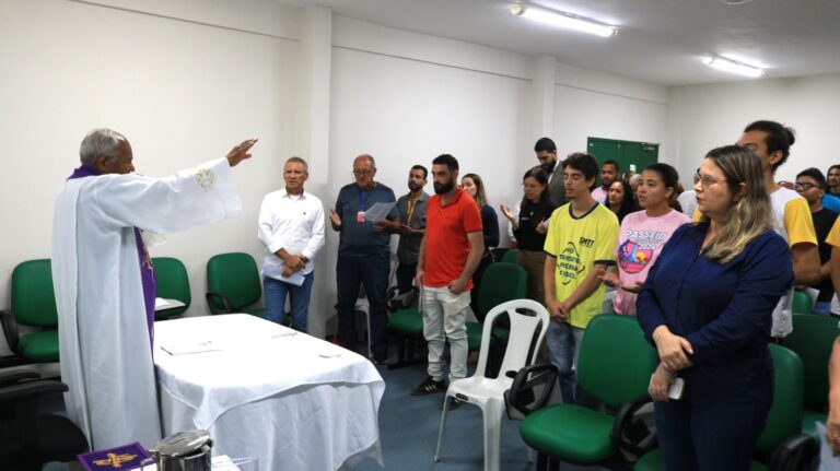SMTT realiza missa de Páscoa e promove momento de fé, reflexão e união entre servidores
