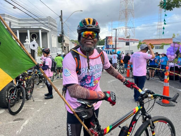 Passeio ciclístico reúne famílias, incentiva saúde e celebra Dia da Mulher e os 171 anos de Aracaju