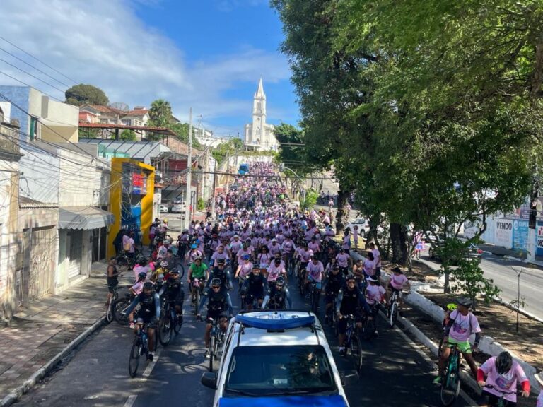 Passeio ciclístico reúne famílias, incentiva saúde e celebra Dia da Mulher e os 171 anos de Aracaju