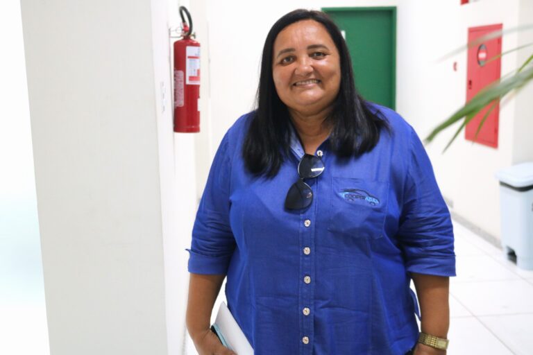 Prefeitura dialoga com cooperativas e esclarece dúvidas sobre chamamento do transporte complementar