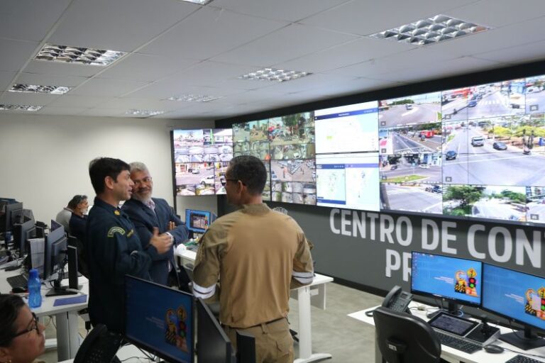 Reunião entre Prefeitura e Capitania dos Portos de Sergipe alinha parcerias e ações conjuntas