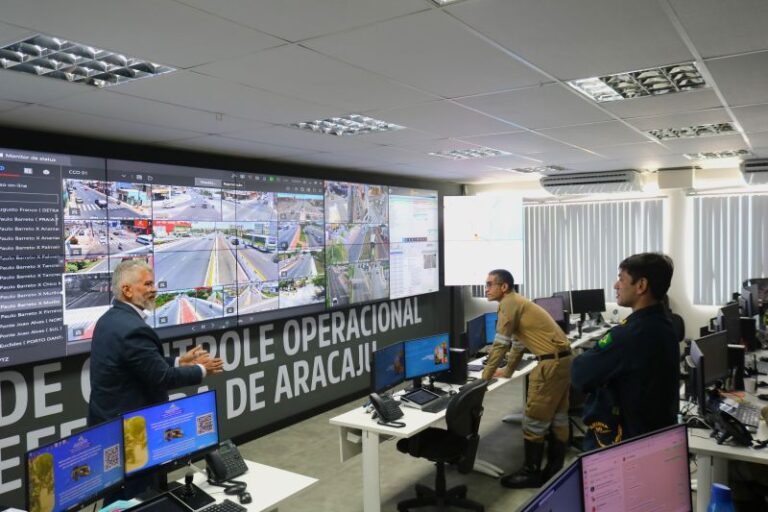 Reunião entre Prefeitura e Capitania dos Portos de Sergipe alinha parcerias e ações conjuntas