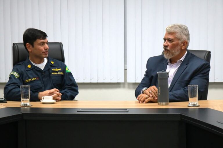 Reunião entre Prefeitura e Capitania dos Portos de Sergipe alinha parcerias e ações conjuntas