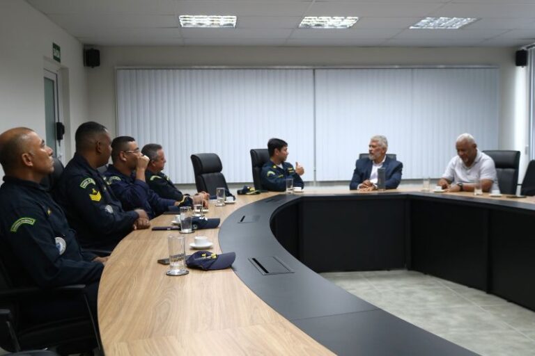 Reunião entre Prefeitura e Capitania dos Portos de Sergipe alinha parcerias e ações conjuntas
