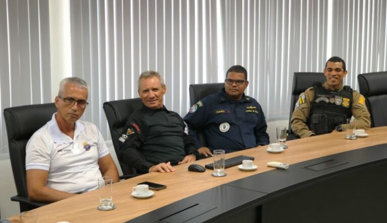 Reunião entre Prefeitura e Capitania dos Portos de Sergipe alinha parcerias e ações conjuntas