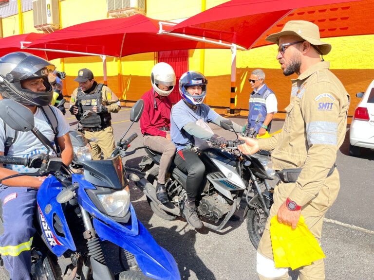 Prefeitura alerta condutores sobre perigos do celular ao volante no Dia Mundial da Saúde