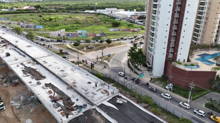 Obra do Complexo Viário Maria do Carmo altera trânsito na Av. Beira Mar a partir de sexta-feira, 17