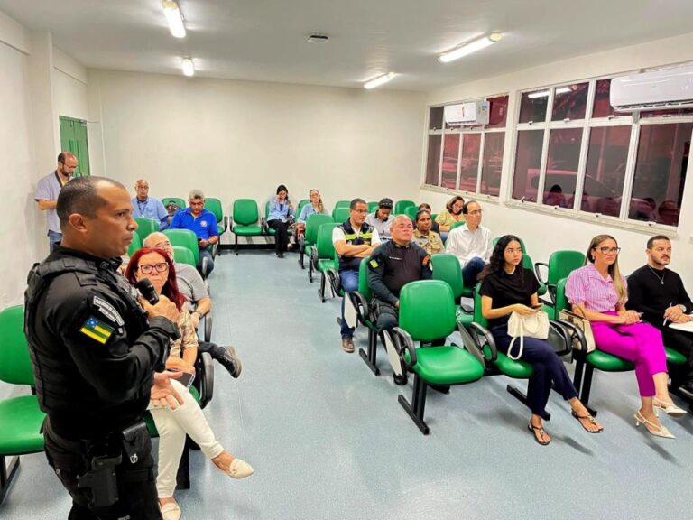 Prefeitura realiza reunião para debater soluções que viabilizem redução de sinistros com motociclistas