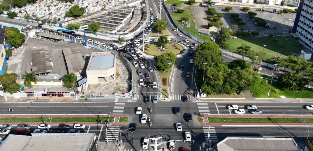 Prefeitura fará alteração viária para ampliar fluidez no cruzamento da Nova Saneamento - SMTT Aracaju