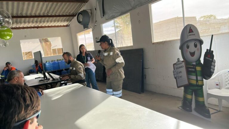 SMTT abre o mês com ações educativas e palestras com a temática do Maio Amarelo