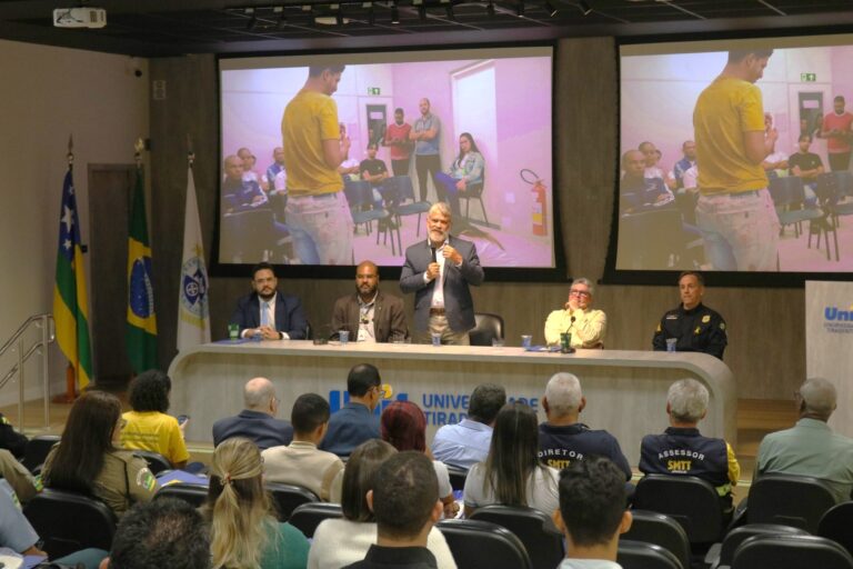 SMTT realiza 220 ações educativas e alcança mais de 16 mil pessoas nos primeiros cinco meses de 2026
