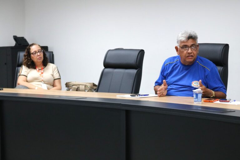Prefeitura reúne órgãos para tratar redução dos sinistros com motociclistas em Aracaju
