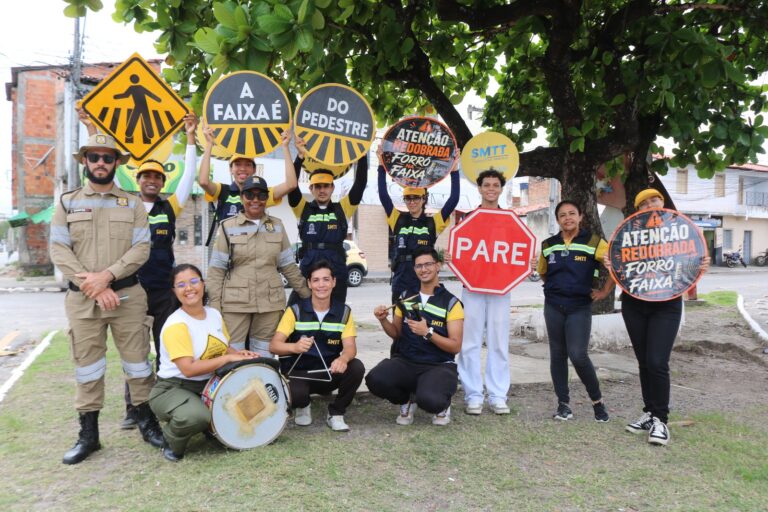 Forró na Faixa: SMTT dá continuidade às ações educativas sobre travessia segura na avenida Gasoduto