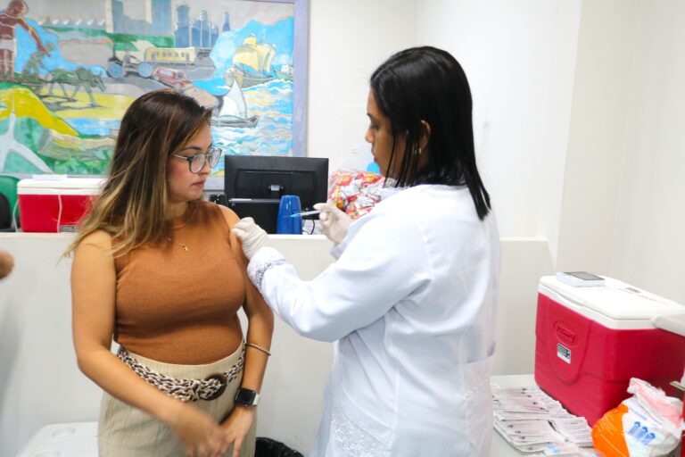 SMTT promove dia de vacinação contra várias doenças para servidores