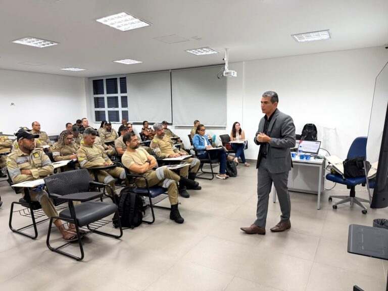 SMTT investe na valorização dos servidores e inicia Curso de Atualização para Agentes de Trânsito