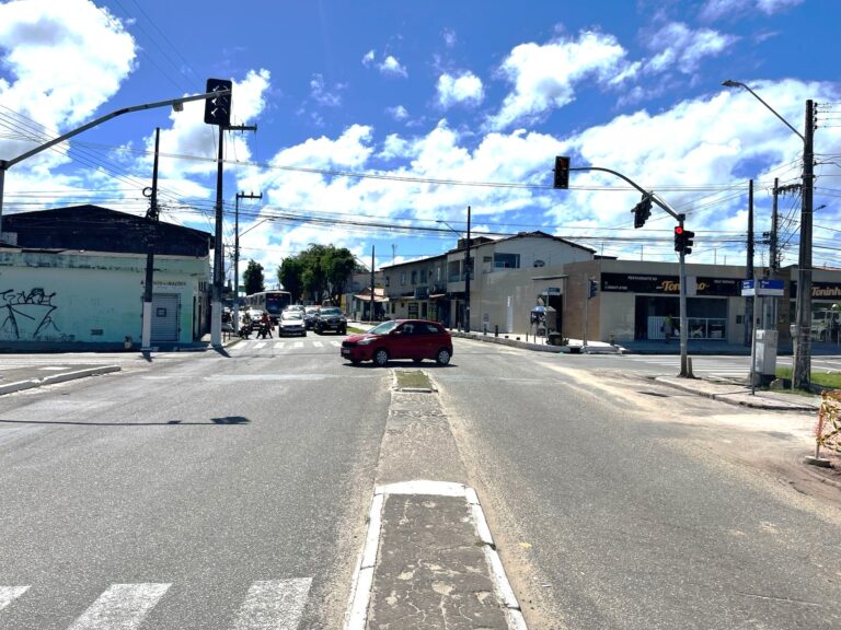 SMTT dá apoio operacional durante obra da Iguá na Av. Alcides Fontes nesta quinta-feira, 9