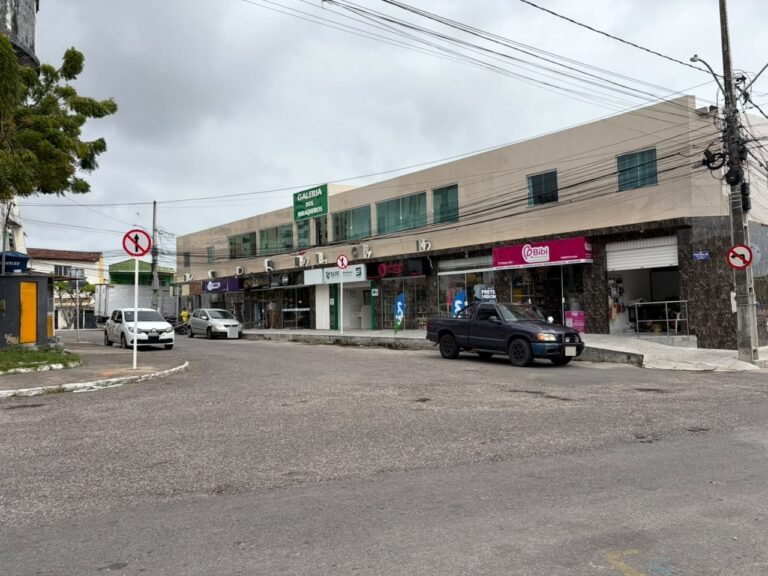 SMTT implanta mão única em trecho do Conjunto Castelo Branco para melhorar trânsito em dias de feira