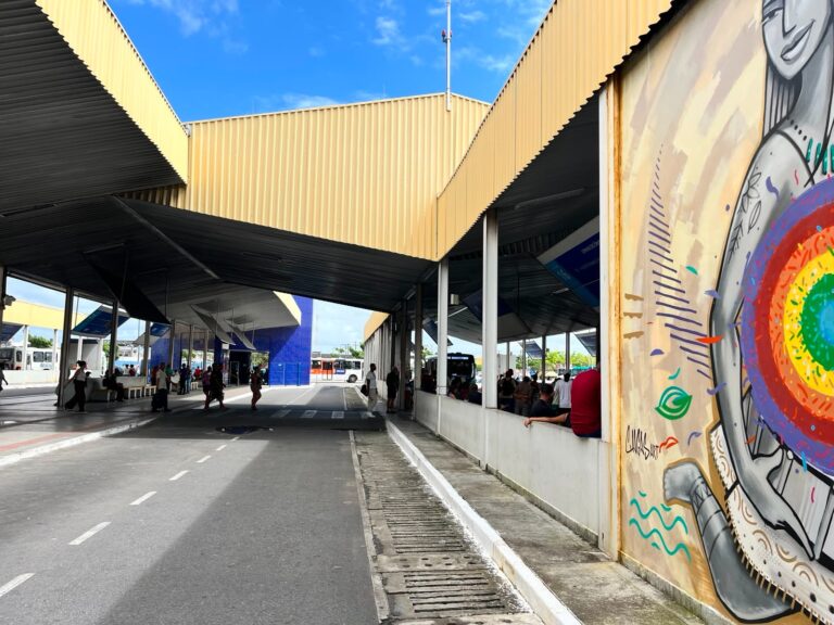Reforma do Terminal do Mercado altera plataformas de ônibus a partir desta segunda, 20