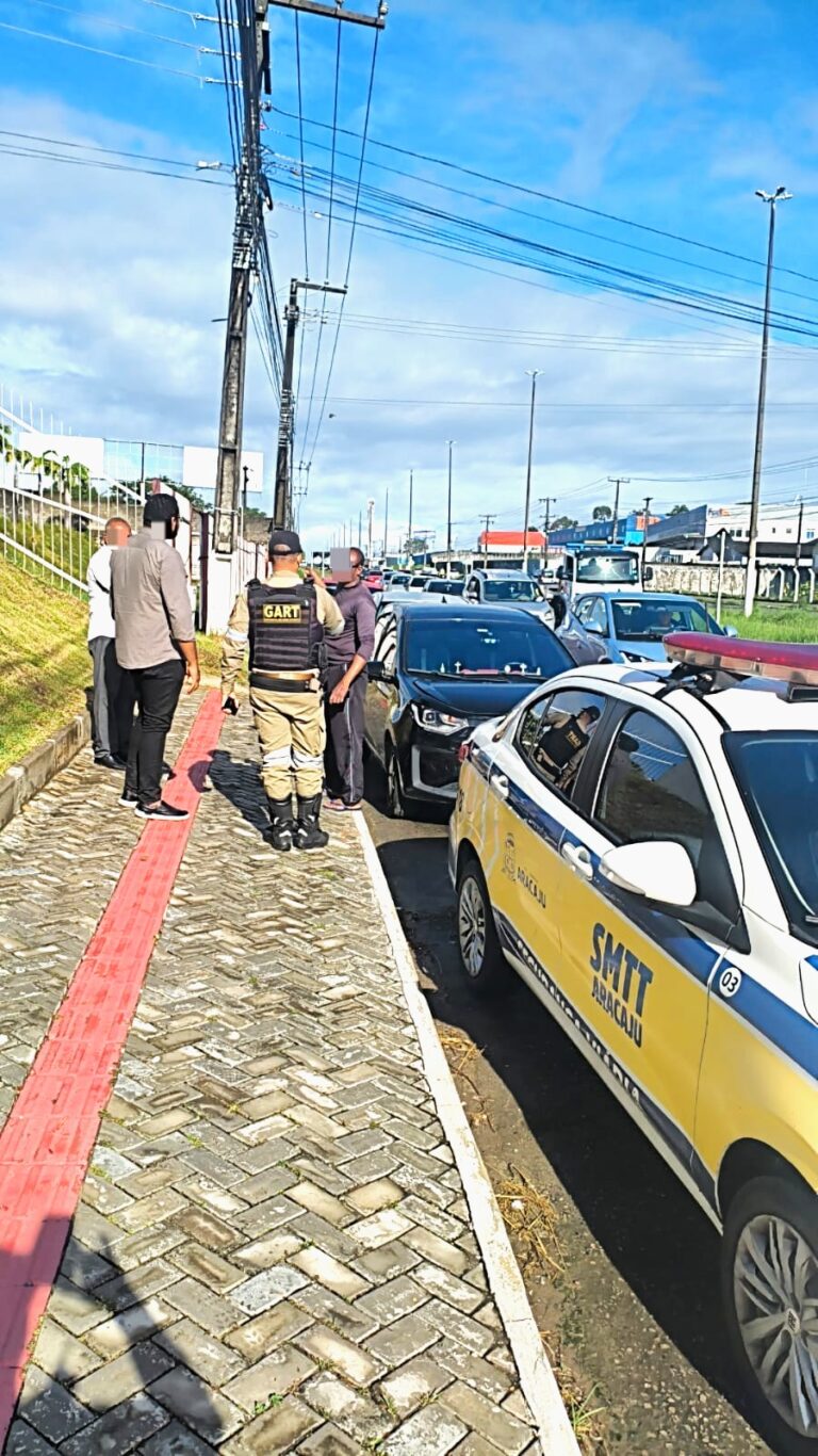 SMTT registra 396 ligações e contabiliza 154 ocorrências de trânsito em Aracaju