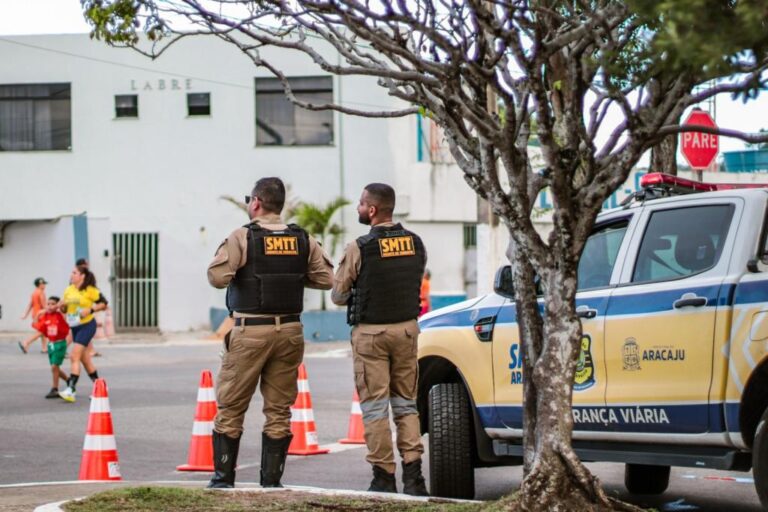 Prefeitura reúne 2 mil corredores na abertura da campanha de respeito à faixa de pedestres
