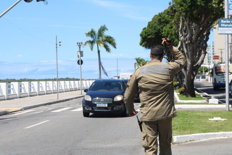 SMTT orienta condutores sobre caminhada do Sintese nesta quinta, 27