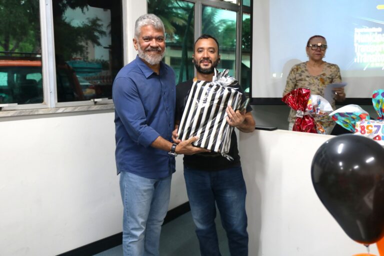 Servidores da SMTT são homenageados em celebração pelo Dia dos Pais