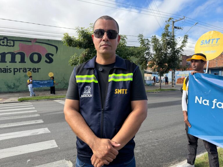 Prefeitura intensifica ações de conscientização nas faixas de pedestre da capital sergipana