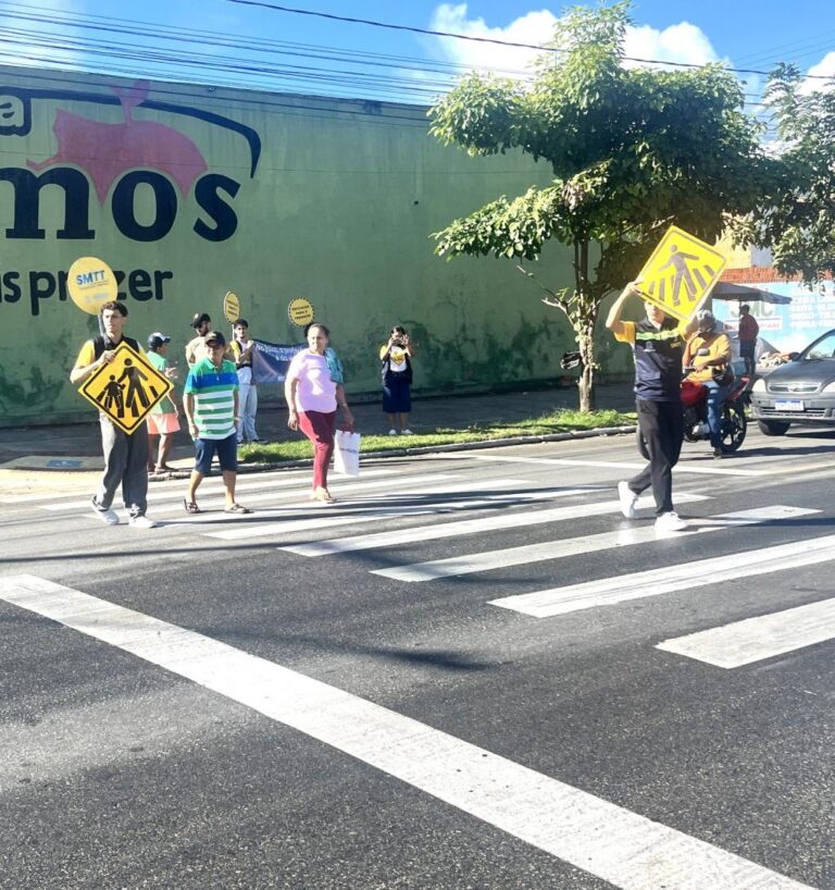 Prefeitura dá continuidade às ações educativas para promover mais segurança nas travessias de pedestres