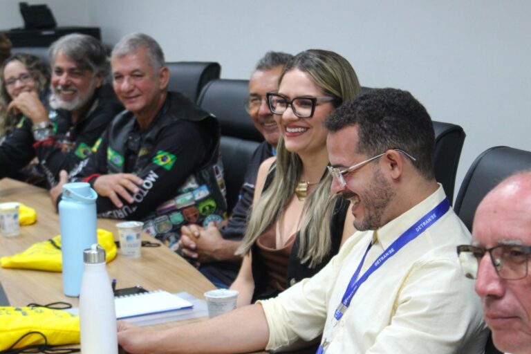 Prefeitura amplia articulação para prevenir sinistros envolvendo motocicletas em Aracaju