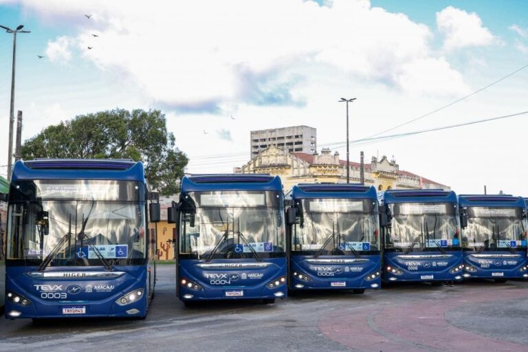Prefeita Emília anuncia chegada de 35 novos ônibus climatizados para reforçar transporte coletivo