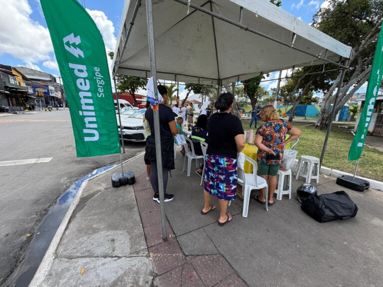 Semana Nacional de Trânsito: SMTT em Movimento promove blitz educativa no bairro Santos Dumont