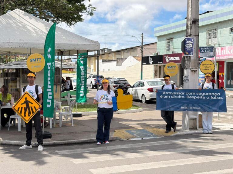 Semana Nacional de Trânsito: SMTT em Movimento promove blitz educativa no bairro Santos Dumont