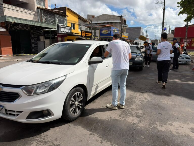 Semana Nacional de Trânsito: SMTT em Movimento promove blitz educativa no bairro Santos Dumont