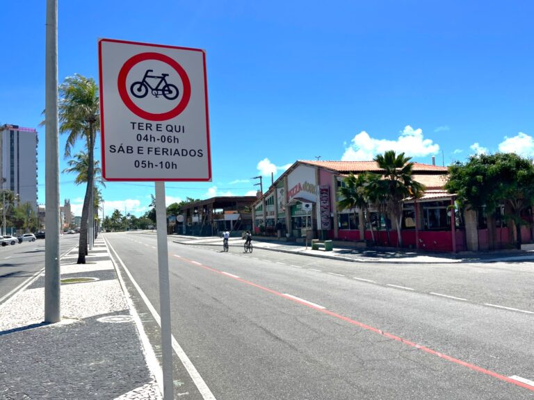 SMTT orienta pedestres a utilizarem calçada durante funcionamento da Área de Proteção ao Ciclista e Corredor