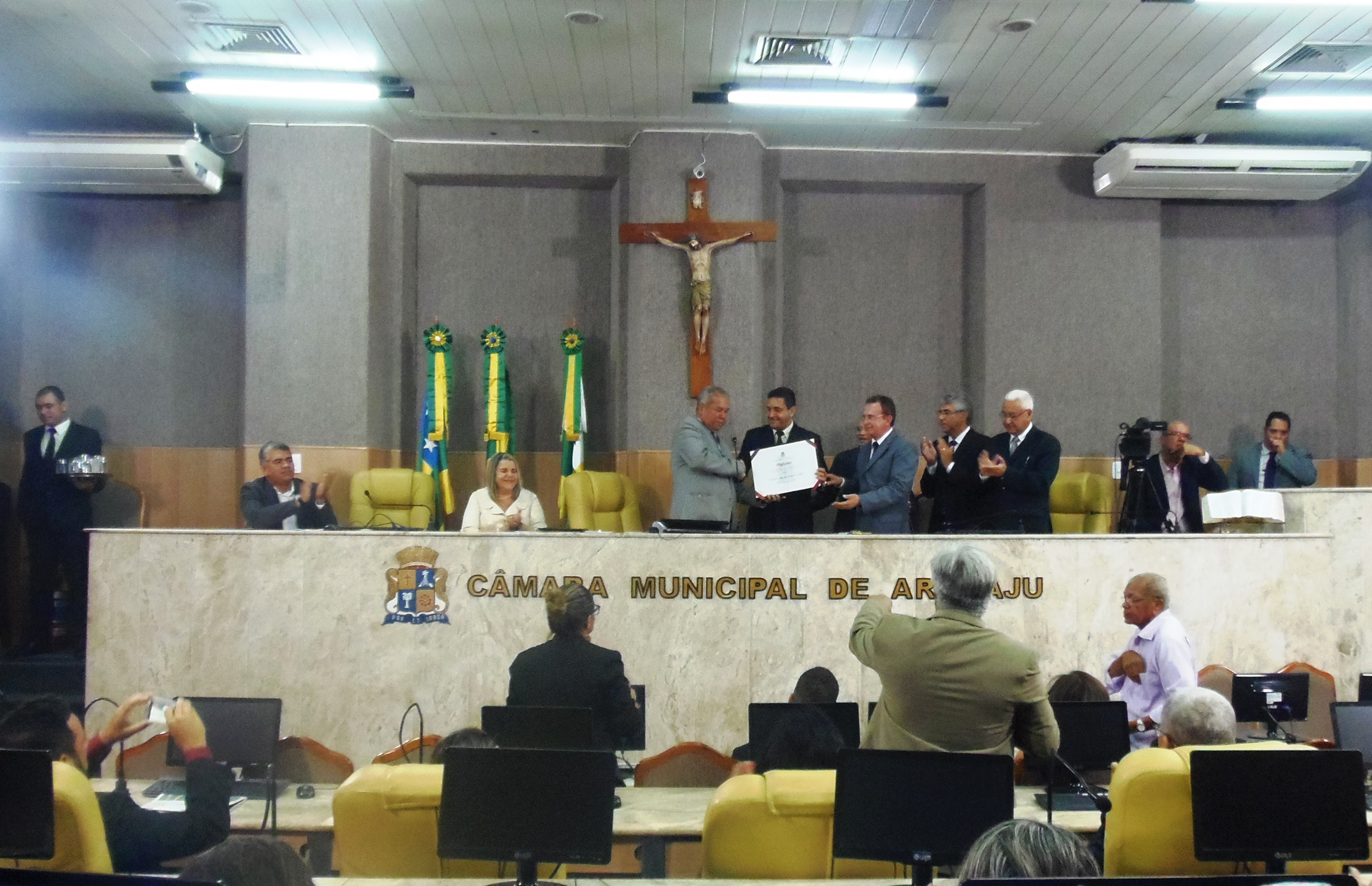Diretor de Planejamento e Sistemas da SMTT é homenageado pela Câmara Municipal de Aracaju - SMTT Aracaju