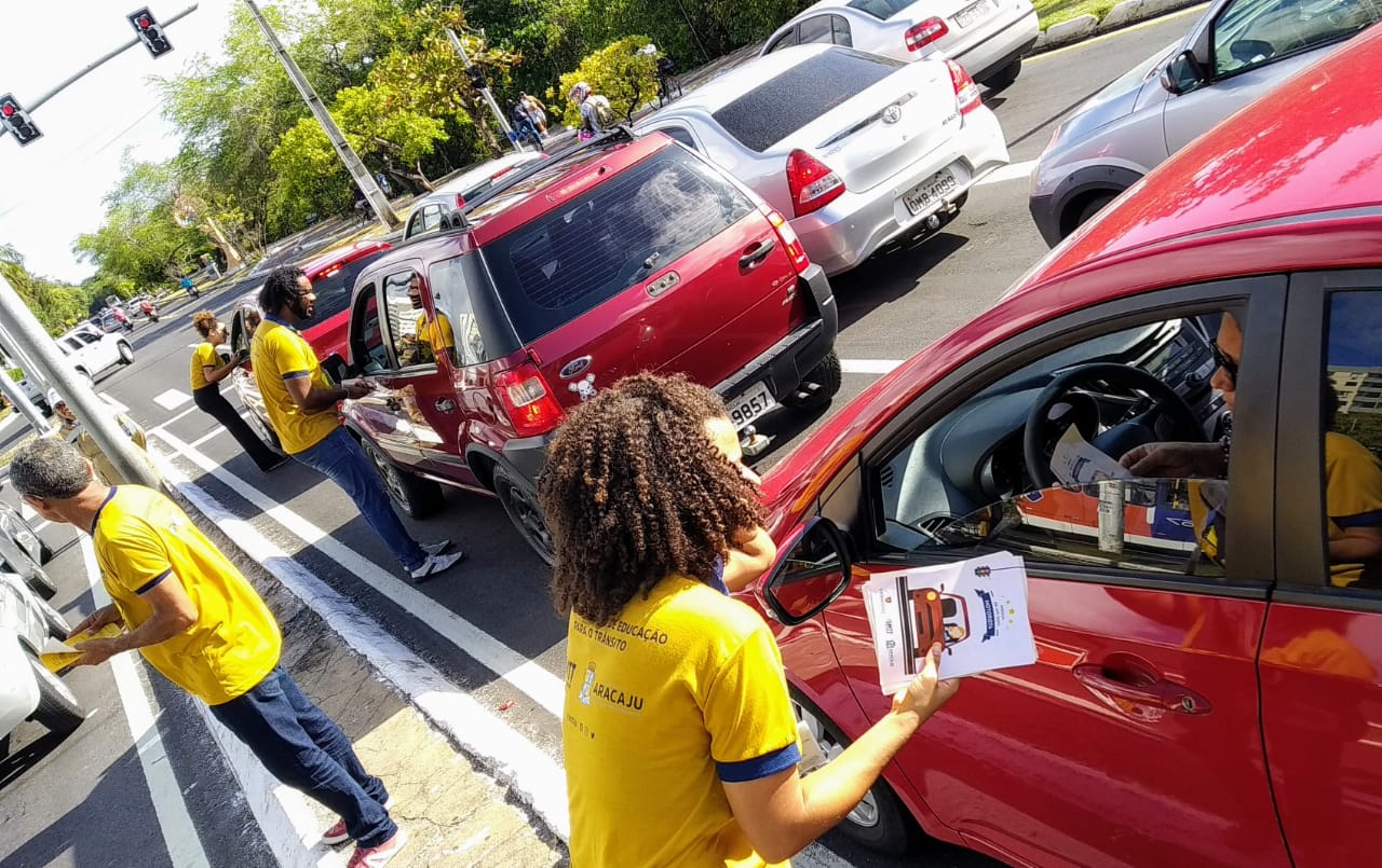 Prefeitura inicia campanha educativa de trânsito com foco no carnaval nesta sexta, 7 - SMTT Aracaju