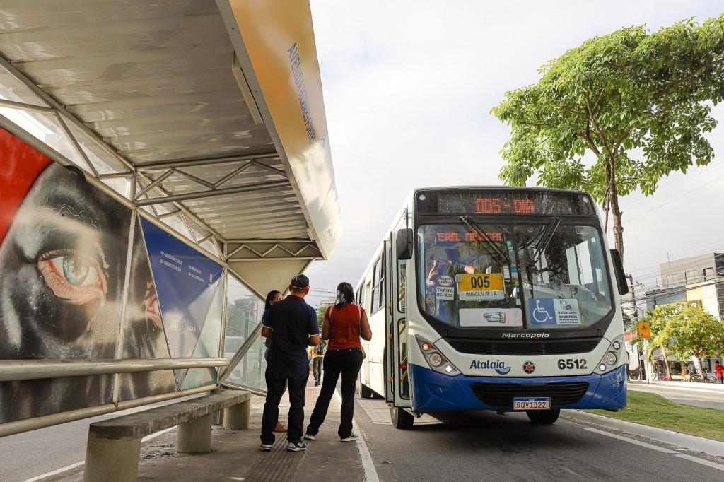 Enem 2023: Prefeitura de Aracaju garante gratuidade no transporte coletivo para estudantes - SMTT Aracaju