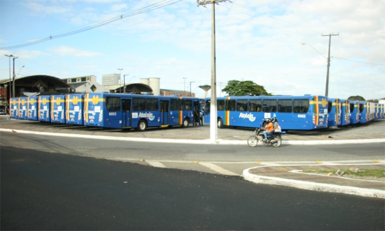 CONVITE (entrega de trinta novos ônibus) - SMTT Aracaju