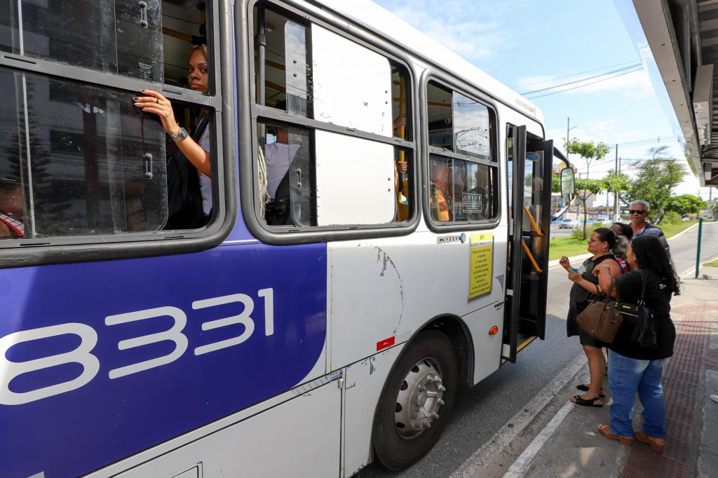 Corredores de ônibus otimizam tempo de deslocamento dos usuários do transporte coletivo - SMTT Aracaju